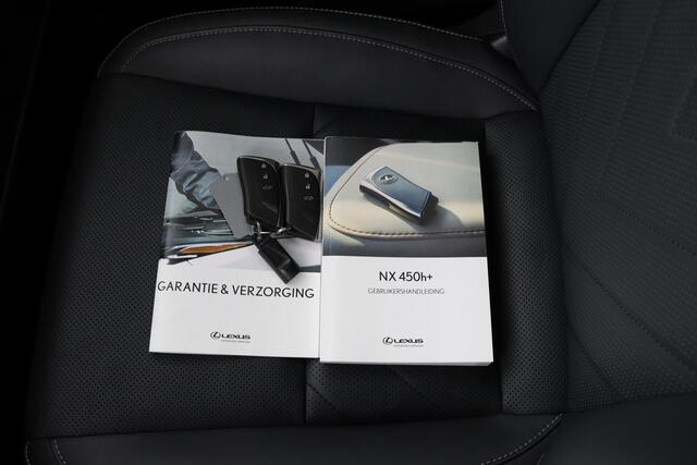 Lexus NX 450h+ AWD Executive Line | Schuif/-kanteldak | 20 Inch Lichtmetalen velgen | Tri-LED koplampen | Head-up Display | Stoelkoeling