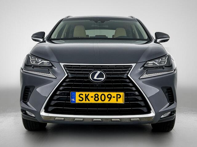 Lexus NX 300h AWD President Line