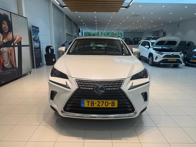 Lexus NX 300h AWD Business Line | Trekhaak |