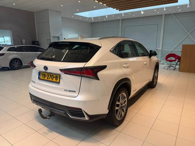 Lexus NX 300h AWD Business Line | Trekhaak |