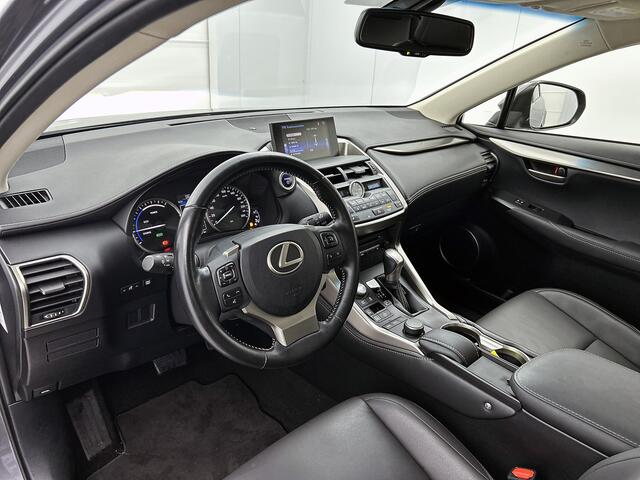 Lexus NX 300h Business Line Limited | Stoelverwarming | Camera | Navigatie | LM velgen | Metallic lak |