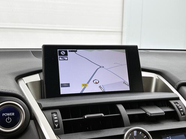 Lexus NX 300h Business Line Limited | Stoelverwarming | Camera | Navigatie | LM velgen | Metallic lak |