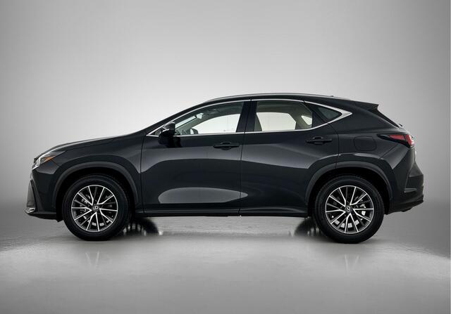 Lexus NX 350h AWD Luxury Line Limited | Afneembare trekhaak | Stuur + stoelverwarming | Leder | LM velgen |