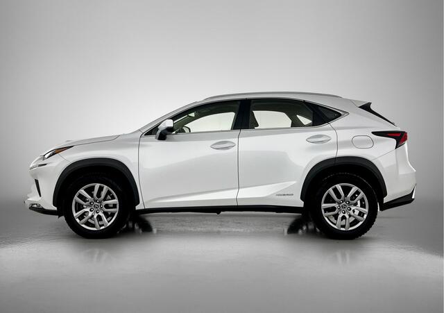 Lexus NX 300h AWD Luxury Edition