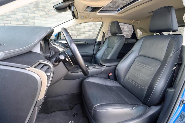 Lexus NX 300h Luxury Line | Schuifdak | Adaptieve cruise | Leer | Rijklaarprijs - incl.garantie