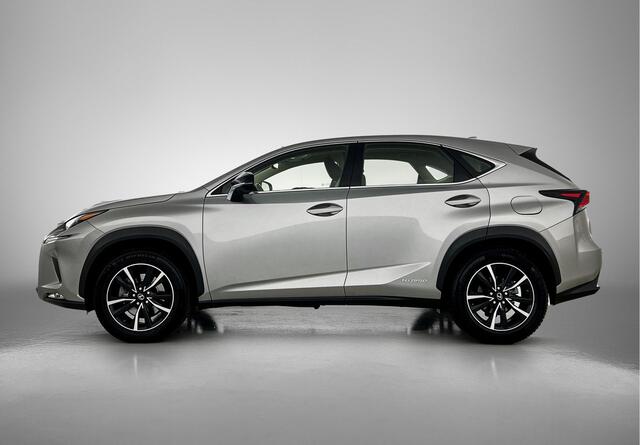 Lexus NX 300h AWD Sport Edition | Apple CarPlay / Android Auto | Panoramadak | Trekhaak |