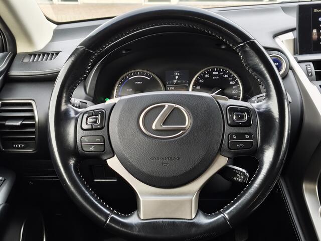 Lexus NX 300h AWD Sport Edition | Trekhaak | 1500 kg trekgewicht | Navi