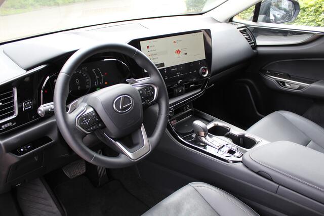 Lexus NX 450h+ AWD Luxury Line Plug-in Hybrid | Rijklaar | Afn.trekhaak | Leder | Stoelverw. | El.stoelen | LED | El.achterklep | Blind Spot