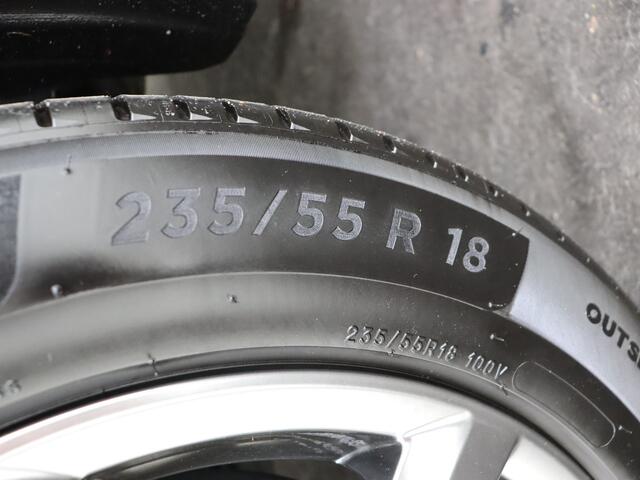 Lexus NX 300h AWD Luxury Line | Panoramadak | Trekhaak | Elektrisch Bedienbare Stoelen |