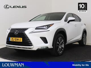 lexus-nx-300h-awd-luxury-line--pan