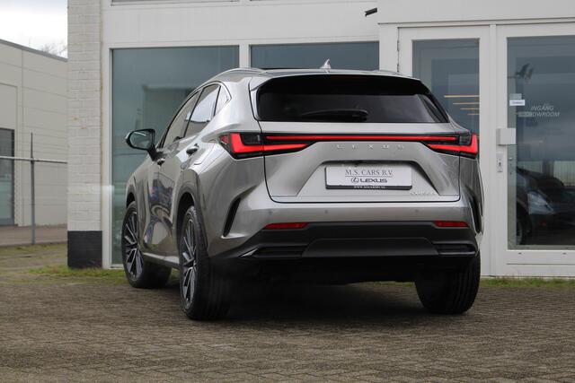 Lexus NX 450h+ Plug-in Hybrid AWD President Line I Pano I Mark Lev. Full!