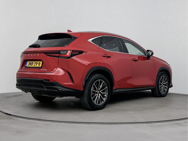 Lexus NX 450h+ AWD Launch Edition | Carplay | Adaptive Cruise Control | Stoel & Stuurverwarming |