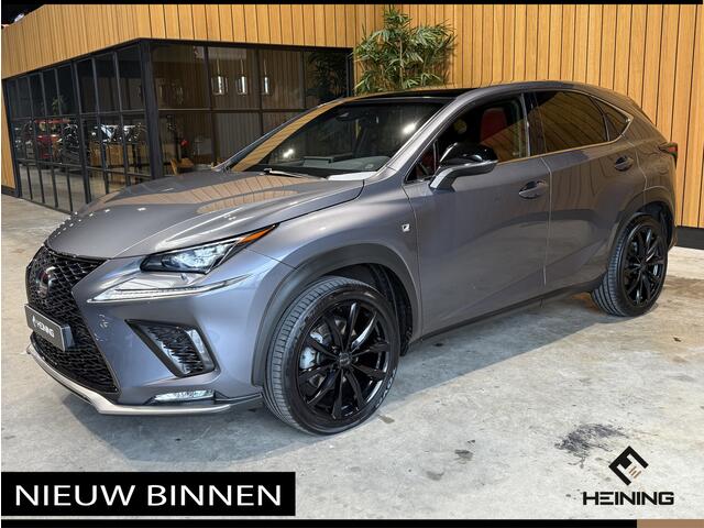 Lexus NX 300h AWD F F SPORT Line 4x4. Navi. Apple-carplay. Panoramadak. Trekhaak.