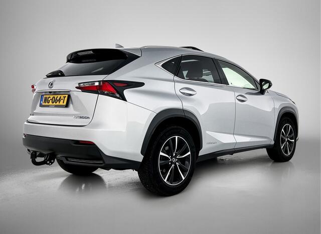 Lexus NX 300h AWD Sport Edition | Trekhaak | Stoelverwarming |