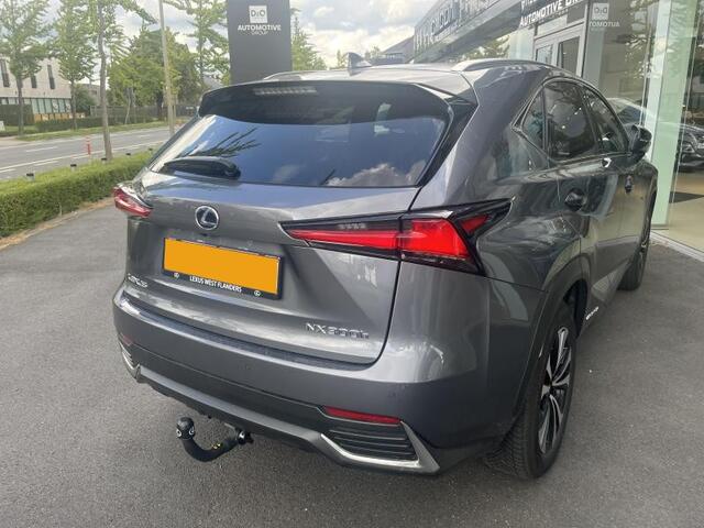 Lexus NX 300H AWD ULTIMATE EDITION AUT. Leder | Trekhaak | Stoelverwarming | Camera