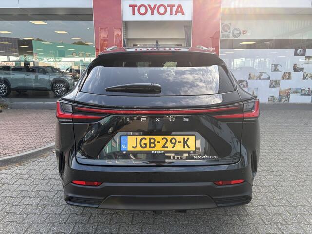 Lexus NX 450h+ AWD Luxury Line | trekhaak | Stuur + stoelverwarming |