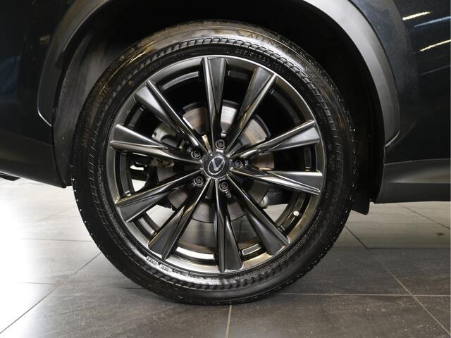 Lexus NX 450h+ AWD F SPORT Line