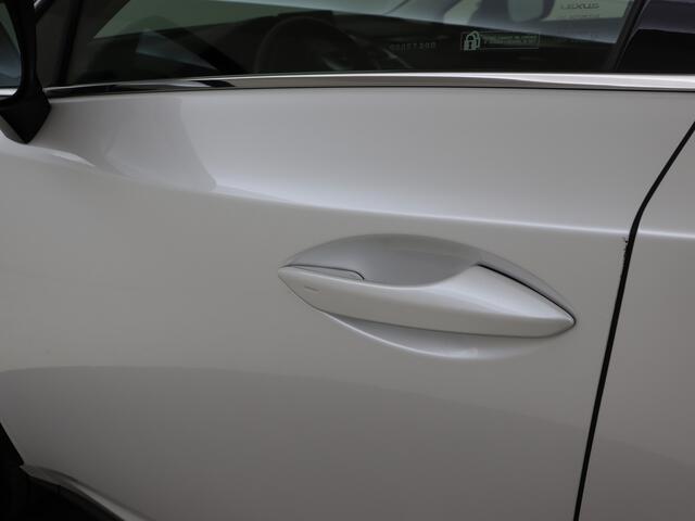 Lexus NX 300h AWD Luxury Line | Sunroof | Elektrische Achterklep | Elektrische Voorstoelen |