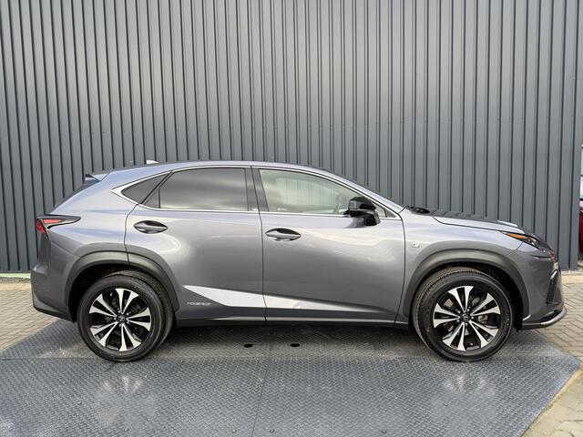 Lexus NX 300h AWD F SPORT | Pano dak | 12 mnd BOVAG Garantie | Rijklaar!!