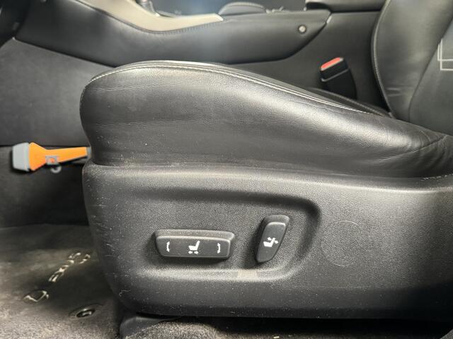 Lexus NX 300h AWD Luxury Line | Schuif-/kantel dak | Elektrische stoelen | Stoelverwarming | Camera |