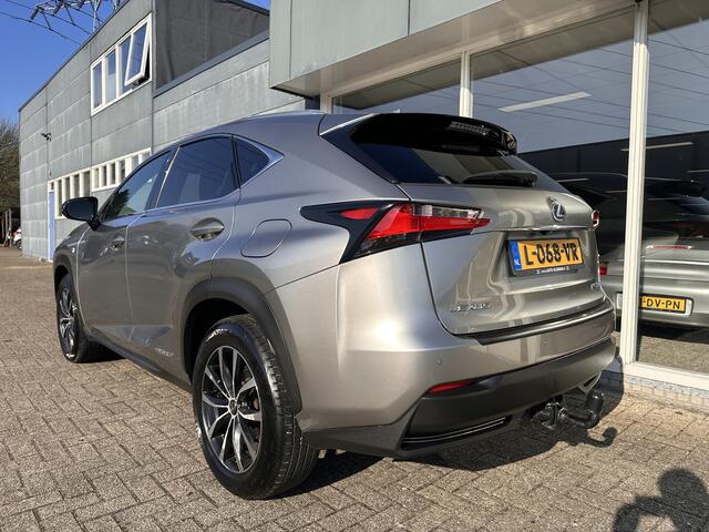 Lexus NX 300h AWD F Sport Line LEDER,TREKHAAK,ADAPTIVE CRUISE