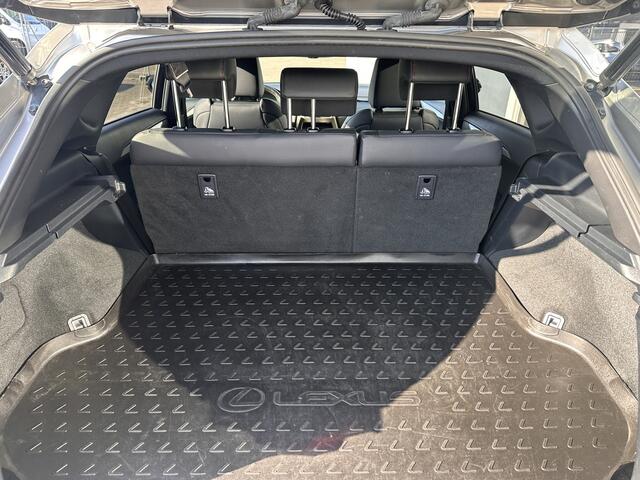 Lexus NX 300h AWD F Sport Line LEDER,TREKHAAK,ADAPTIVE CRUISE