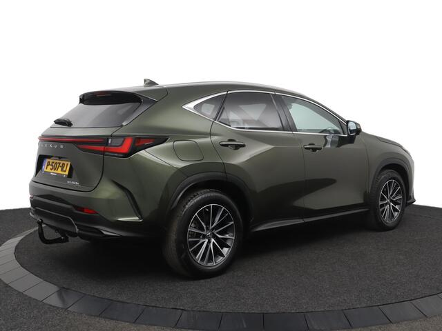 Lexus NX 450h+ AWD Launch Edition | 1e eigenaar| Afn. Trekhaak | Stoelkoeling | Head-Up Display