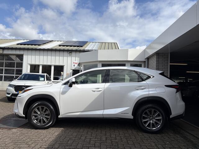 Lexus NX 300 Hybrid Bus. Line AWD AUTOMAAT