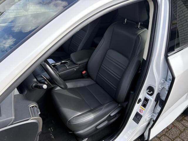 Lexus NX 300 Hybrid Bus. Line AWD AUTOMAAT