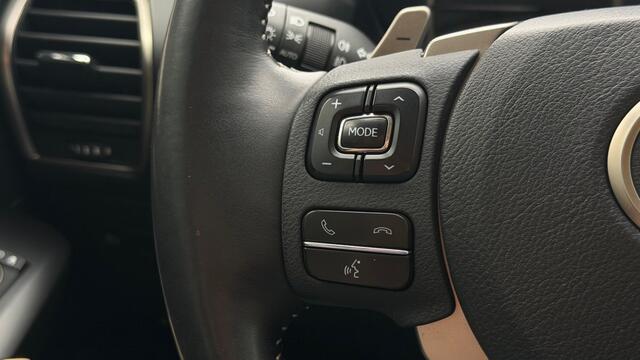 Lexus NX 300h AWD Luxury Line, Stoelverwarming, Camera, Cruise, Navi