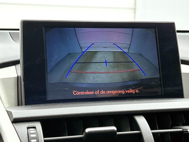 Lexus NX 300h AWD Luxury Line | Leder |