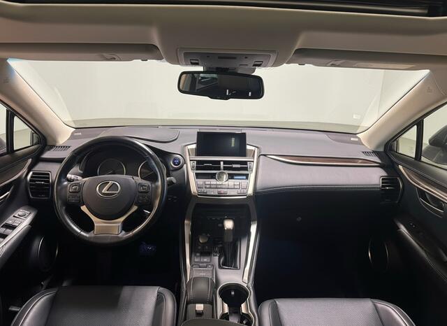 Lexus NX 300h AWD President Line | Mark-Levinson | 360' Camera | Stoelkoeling & Verwarming |
