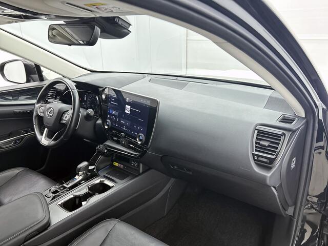 Lexus NX 450h+ AWD Luxury Line | Trekhaak 1.500 kg | Stoelventilatie | Stoelgeheugen |