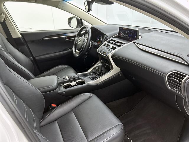 Lexus NX 300h AWD President Line | Mark Levinson Premium Surround | Stoel+Stuurverwarming | stoelventilatie | 360 Camera | Trekhaak afneembaar |
