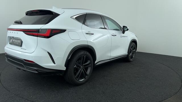 Lexus NX 450h+ AWD 35th Edition, Explorer Pack (trekhaak)!