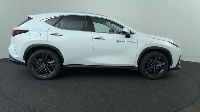Lexus NX 450h+ AWD 35th Edition, Explorer Pack (trekhaak)!
