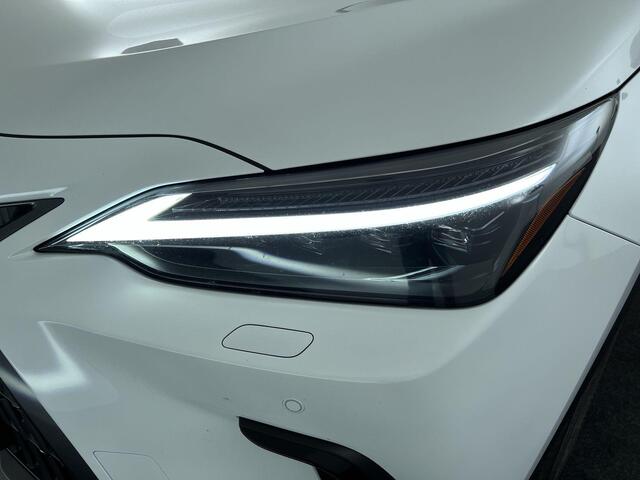 Lexus NX 450h+ AWD 35th Edition, Explorer Pack (trekhaak)!