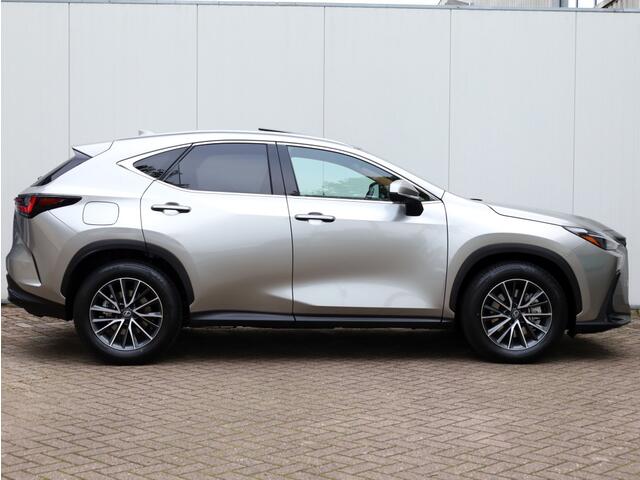 Lexus NX 450h+ AWD Luxury Line | Panoramadak | 360 Camera | Stoelverwarming