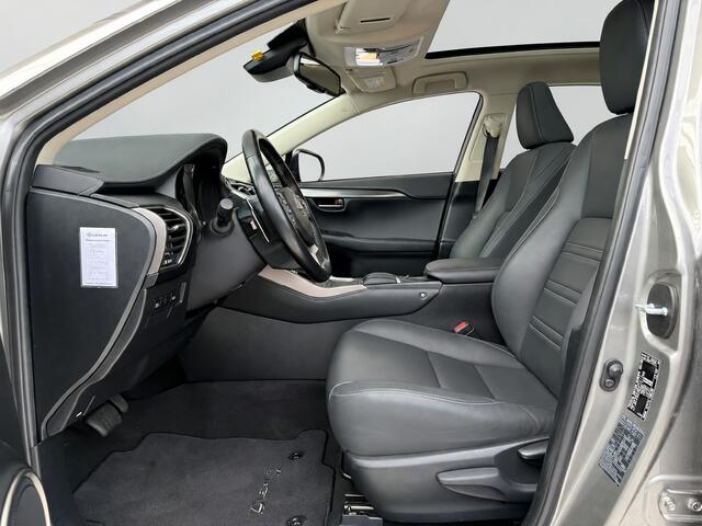 Lexus NX 300h AWD Premium | Carplay | Panoramadak | Stoelverwarming |