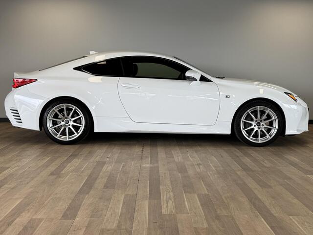 Lexus RC 300h F SPORT Line