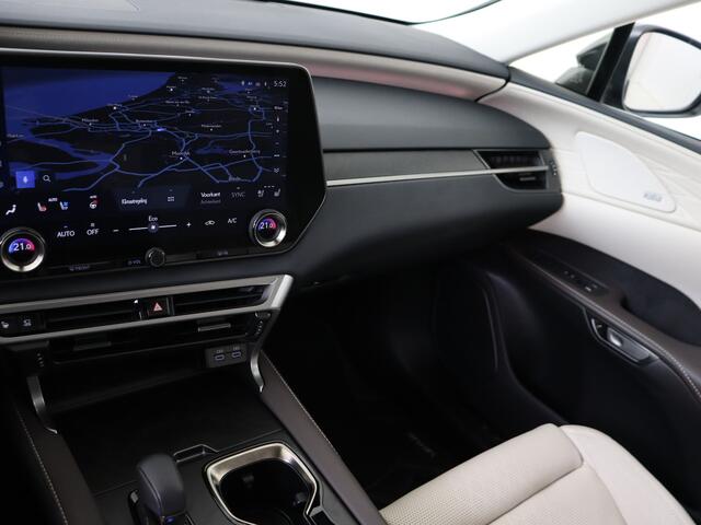 Lexus RX 450h+ Plug-in Hybrid President Line | Mark Levinson | Head Up Display | Panoramadak |