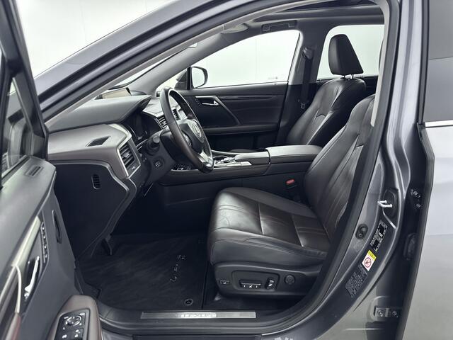 Lexus RX 450h 4WD President Line Limited | Panoramadak | Mark Levinson Audio | Dodehoekdetector | Stoelverwarming/-Verkoeling | Head-up Display | 360 Camera |