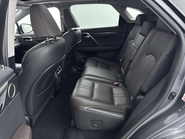 Lexus RX 450h 4WD President Line Limited | Panoramadak | Mark Levinson Audio | Dodehoekdetector | Stoelverwarming/-Verkoeling | Head-up Display | 360 Camera |