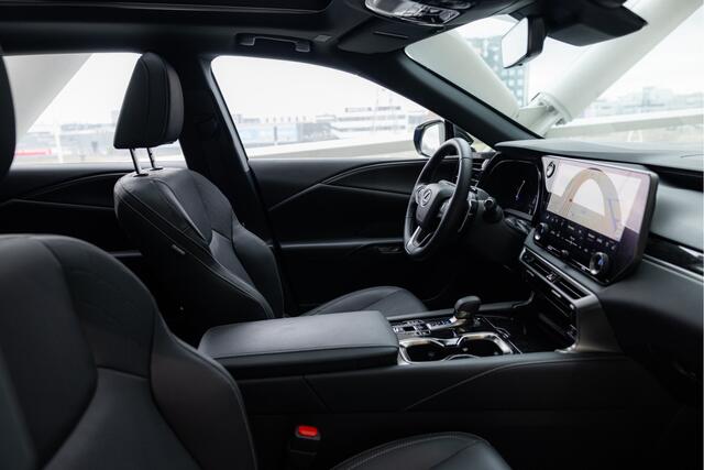Lexus RX 450h+ Plug-in Hybrid F Sport Design Limited | Stoelverwarming & koeling | Apple Carplay | Stoelgeheugen |