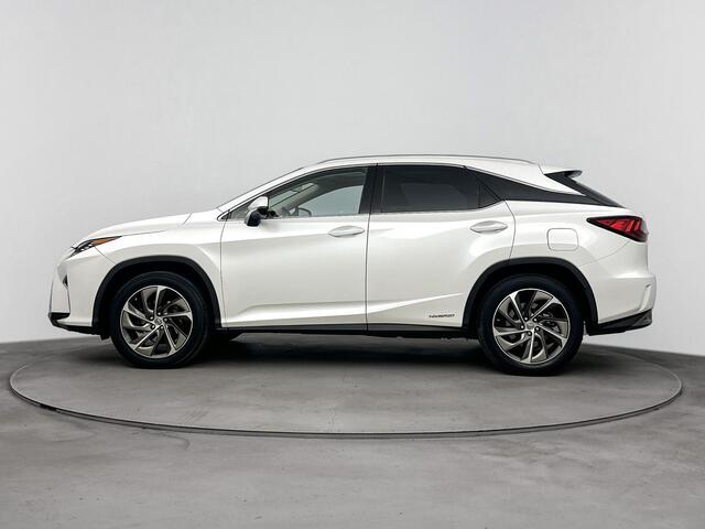 Lexus RX 450h 4WD President Line | Mark Levinson Audio | Panoramadak | Stoelverwarming-/Verkoeling |