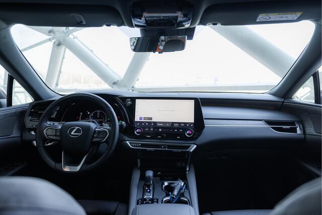 Lexus RX 450h+ Plug-in Hybrid President Line | Mark Levinson | 360 View | Elektrisch glazen panoramadak |