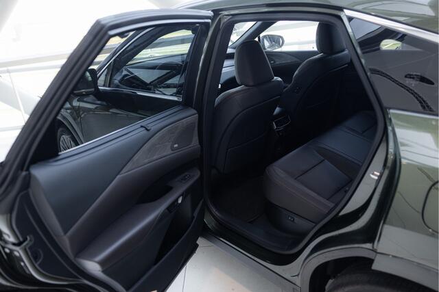 Lexus RX 450h+ Plug-in Hybrid President Line | Mark Levinson | 360 View | Elektrisch glazen panoramadak |