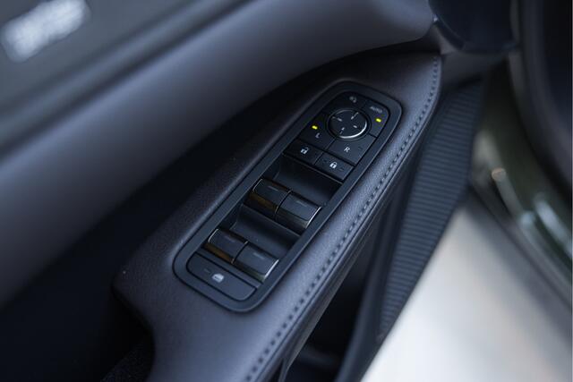 Lexus RX 450h+ Plug-in Hybrid President Line | Mark Levinson | 360 View | Elektrisch glazen panoramadak |