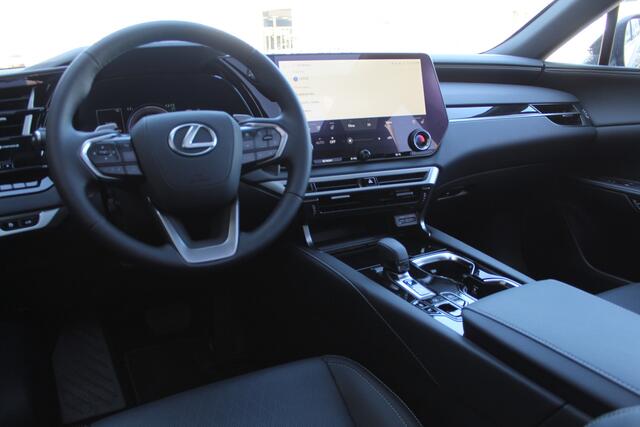 Lexus RX RX450h+ Plug-in Hybrid Executive Line AWD | Nieuw | Rijklaar | Panodak | 360 Camera | Stoelverwarming/koeling | Memory | Leder