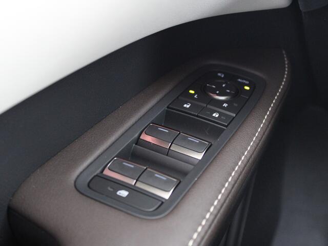 Lexus RX 450h+ Plug-in Hybrid AWD President Line | Mark Levinson | Stoelverwarming en -ventilatie | Remote Park Assist | Digitale sleutel | Head-up Display |